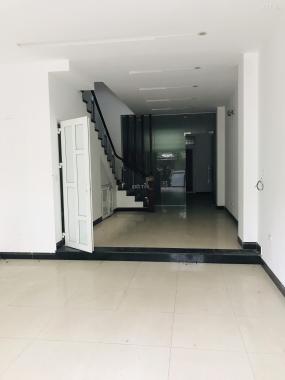 Cho thuê liền kề Vạn Phúc, diện tích 55 m2  x 5 tầng, nhà đẹp , đường oto