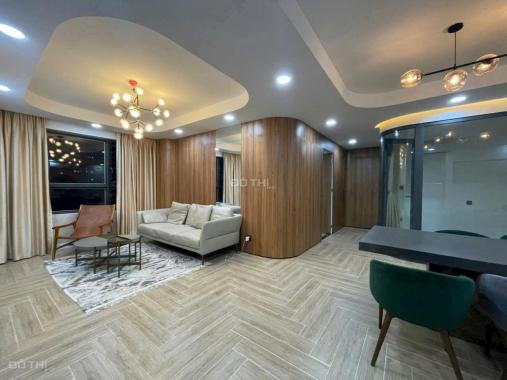 Cho thuê căn hộ Mỹ Khánh 1, trung tâm Phú Mỹ Hưng 112m2 3PN view hồ bơi