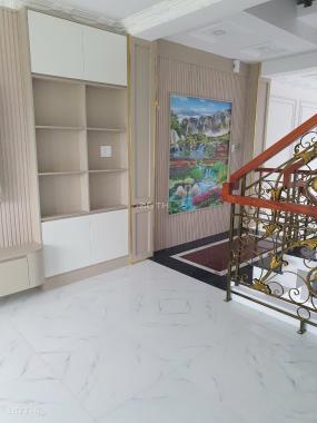 Nhà mới, DT(4x16m), 1 trệt, 1 lửng, 3 lầu + ST, Đường số 6, Bình Hưng Hòa B