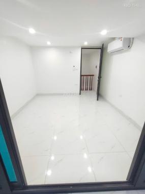 Bán Nhà Ngõ 107 Lĩnh Nam 20m², 3 Tầng, 1,72 Tỷ OTO 30m