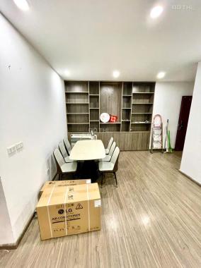 282 nguyễn huy tưởng 3pn2wc 80m2 đồ cb 13tr LH 0988215990