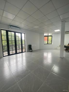 Cho thuê văn phòng 80 m2 , sàn thông như ảnh, đường xá khu đô thị