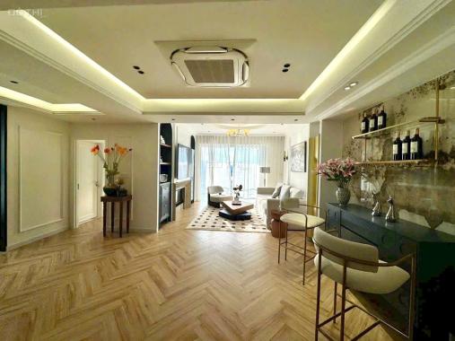 Bán căn hộ chung cư Riverside Residence Phú Mỹ Hưng nhà mới đẹp