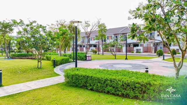 Nhà phố 3 tầng view công viên, sở hữu ngay với 930 triệu tại trung tâm thành phố Mới BD