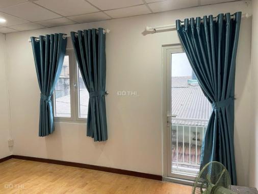 10 Mét Ra Hẻm Ôto Tránh Ông Ích Khiêm – Quận 11 – DT:4,5x9m – 2 Tầng Kiên Cố - Giá 3,8 Tỷ