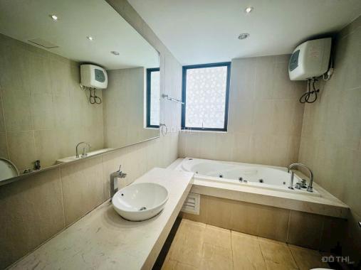 Căn hộ 3PN 2WC chung cư Nam Phúc tầng trung view công viên giá thuê rẻ