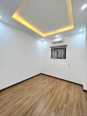 Chính chủ cần bán gấp nhà 40m2 5 tầng, giá bán 7 tỷ tại Hoàng Quốc Việt