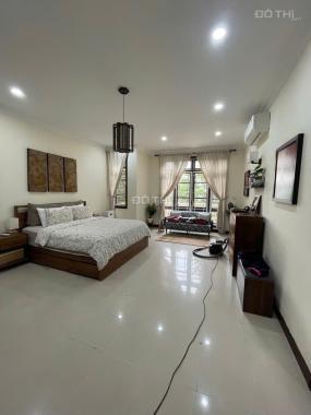 Bán biệt thự 180 m2 khu D Ciputra, Tây Hồ