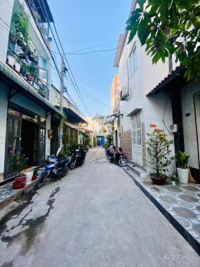 Nhà đẹp -Hẻm ô tô- Tỉnh Lộ 10- Aone Bình Tân - 8X10m- 3. x tỷ.