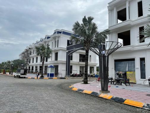 CẶP GÓC DUY NHẤT, ĐỐI DIỆN CÔNG VIÊN TẠI ALANA CITY