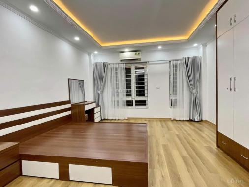 Cực Phẩm 6 Tầng Nhà Đẹp - Phố Bùi Xương Trạch 30m2, Chỉ 8.3 Tỷ, Ngõ Thông Kinh Doanh.