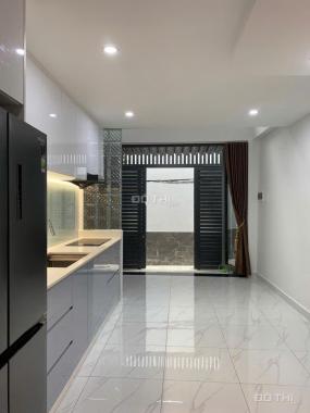 CHỦ CẦN BÁN NHÀ QUẬN 3 LÊ VĂN SỸ GIÁ 6.8ty + 34M2 + 5 TẦNG + 3PN + SỔ VUÔNG