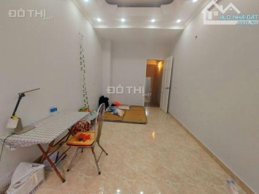 Bán nhà ngõ 236 Trịnh Đình Cửu, Giá 11 tỷ ô tô tránh, nhà kinh doanh đẹp 45m2x5T