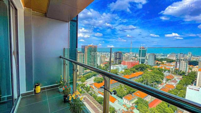 Cần bán căn hộ Vincom Center - Quận 1, 205m2, 4PN, góc 2 view cực đỉnh