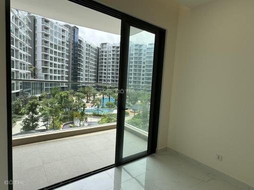 View hồ bơi-Căn 3PN 121m2 Diamond Centery giá bán chỉ 7.4 tỷ-Ký HĐMB trực tiếp từ CĐT, Celadon City