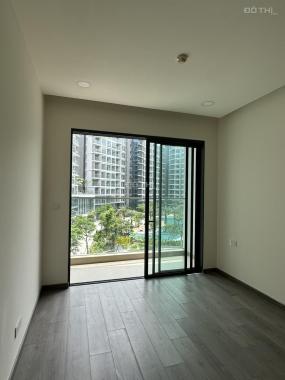 View hồ bơi-Căn 3PN 121m2 Diamond Centery giá bán chỉ 7.4 tỷ-Ký HĐMB trực tiếp từ CĐT, Celadon City