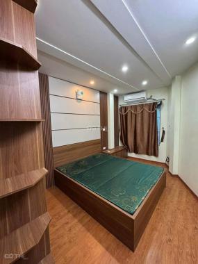 Bán nhà phố Cầu Giấy 35m2 5 tầng full nội thất giá 7 tỷ