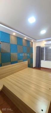 Bán nhà phố Cầu Giấy 35m2 5 tầng full nội thất giá 7 tỷ