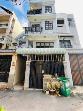 Hót-Nhà 3 tầng ngay Hoàng Diệu 2 hẻm thông tứ hướng DT (4.5x23) sẵn TN 35tr/th giá nhíc 9 tỷ