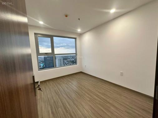 Tôi chính chủ cần sang lại căn hộ 2PN 69m2 giá 2tỷ39 - Tầng trung view đẹp, sổ sẵn, có bank hỗ trợ