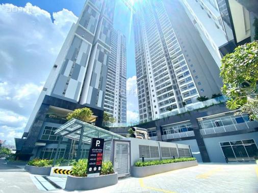 Tôi chính chủ cần sang lại căn hộ 2PN 69m2 giá 2tỷ39 - Tầng trung view đẹp, sổ sẵn, có bank hỗ trợ