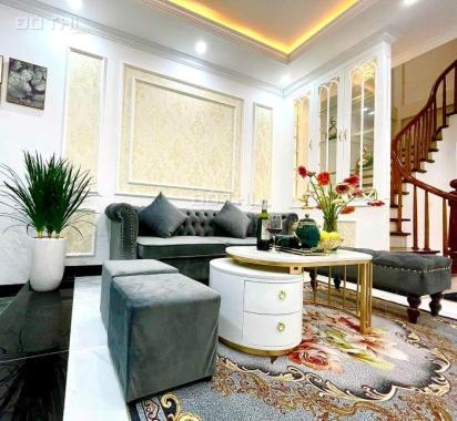 NHÀ MỚI ĐẸP Ở LUÔN, PHỐ LÊ TRỌNG TẤN, 5 TẦNG GIÁ TỐT, Ô TÔ VÒNG QUANH