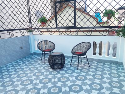 NHÀ MỚI ĐẸP Ở LUÔN, PHỐ LÊ TRỌNG TẤN, 5 TẦNG GIÁ TỐT, Ô TÔ VÒNG QUANH