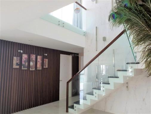 Bán căn hộ penhouse Riverpark Residence 534m2, 2 lầu, có sân vườn rộng