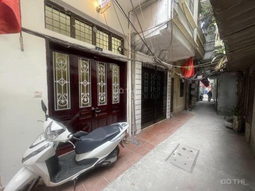 Bán nhà vị trí đẹp ngõ Vạn Ứng, Chợ Khâm Thiên