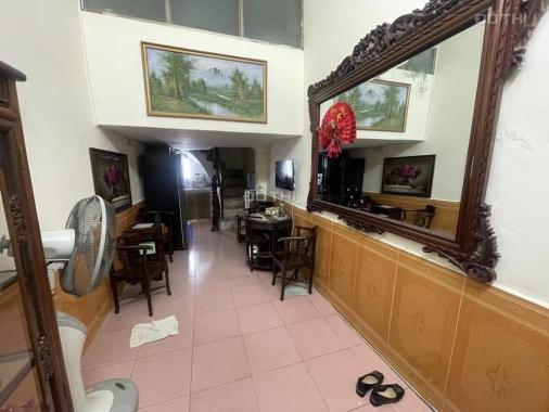 Bán nhà vị trí đẹp ngõ Vạn Ứng, Chợ Khâm Thiên