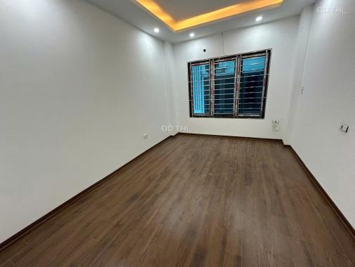 Nhà đẹp mới 40m2 4 tầng lô góc, gần oto đường Trịnh Văn Bô