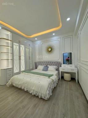 Nhà mới, đẹp lung linh, đường Phạm Huux Lầu, Phú Mỹ, Q7, 110.2m2, 8.x tỷ.