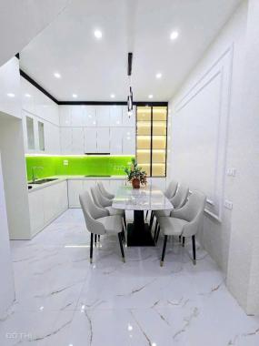 Bán nhà Kim Giang, Hoàng Mai 50m2, 4 tầng, giá 10.98 tỷ