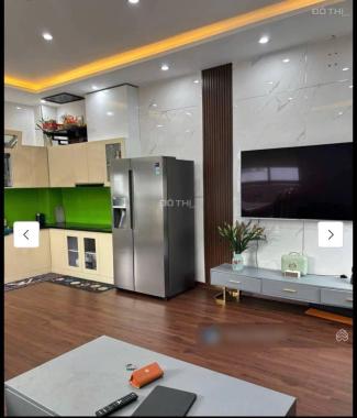 Bán Tòa Căn Hộ Dịch Vụ 5 Tầng Mặt tiền khu Phạm Văn Đồng, 9Phòng , dòng tiền 50tr/tháng