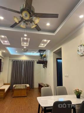 Căn hộ đẹp, căn góc 78m2 tầng trung nhà B mặt phố hàm nghi nhỉnh 4 tỷ