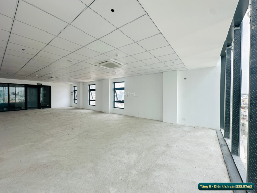 Cho thuê văn phòng tại Đường Huỳnh Văn Bánh, Phú Nhuận, diện tích 245m2