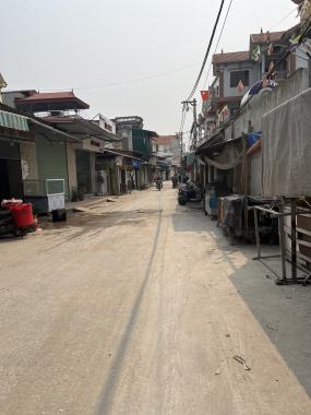 CC bán 43,3 m2 ba mặt tiền làng Đan Nhiễm, Khánh Hà, Thường Tín