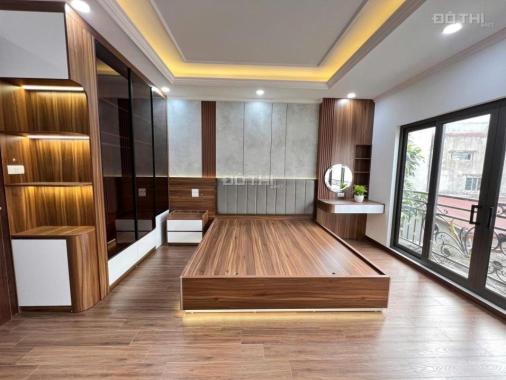 Bán nhà siêu đẹp Khương Đình. Diện tích: 40m2x6T. Giá: 9,9 tỷ
