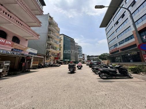 Hàng kịch độc! Mặt phố gần hồ Hoàng Cầu, kinh doanh, mặt tiền lớn, oto đỗ cửa 142m*2T