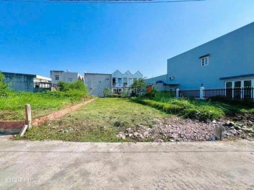 Bán đất Xã Long Hưng Thị xã Gò Công Tiền Giang, hướng Tây, có Sổ hồng, giá thỏa thuận