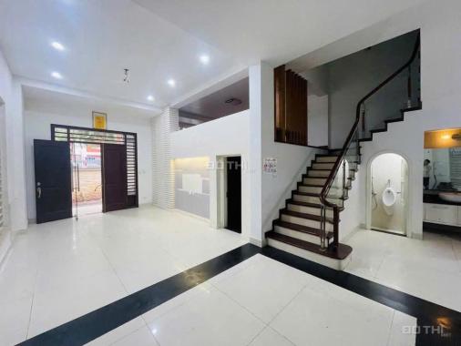 Cho thuê biệt thự Mỹ Đình 2 vị trí đẹp trục chính giá 50 triệu/tháng