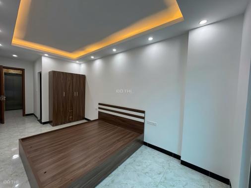 Bán Nhà Mới Toanh - Thang máy - Lô Góc - Kinh Doanh Đỉnh