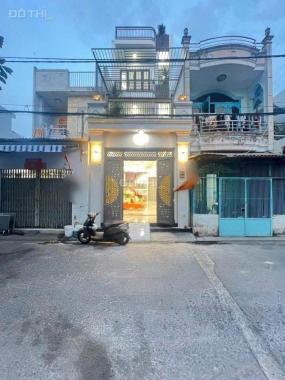Ngân hàng phát mãi nhà chợ Bình Chánh, đường Đinh Đức Thiện
