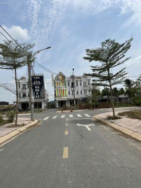 Nhà 1 trệt 1 lầu, 3 phòng ngủ, 100m2 – khu dân cư Long Cang