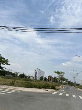 Nhà 1 trệt 1 lầu, 3 phòng ngủ, 100m2 – khu dân cư Long Cang