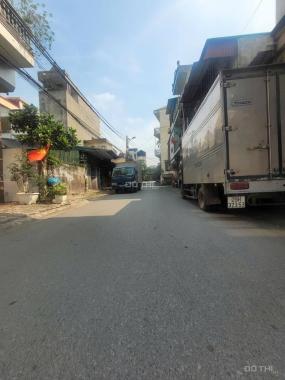 BÁN ĐẤT ĐẤU GIÁ LÒNG HỒ CẦU ĐUỐNG, YÊN VIÊN,105m2 MT 5m, OTO TRÁNH giá 9.975 tỷ lh 0986364796