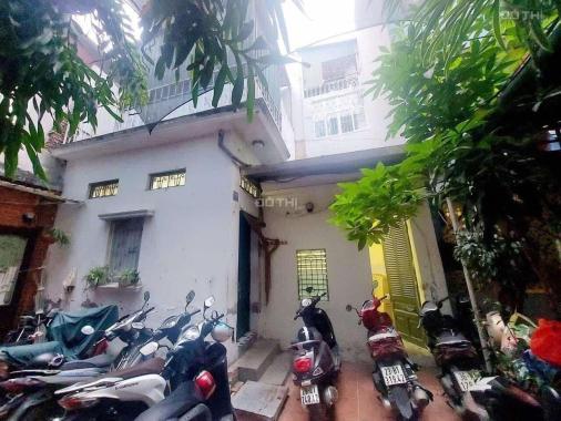 Bán đất tặng nhà 2 tầng phố Tôn Thất Tùng, Đống Đa, 39m2, 7.5 tỷ