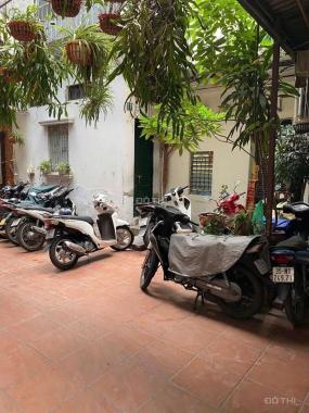 Bán đất tặng nhà 2 tầng phố Tôn Thất Tùng, Đống Đa, 39m2, 7.5 tỷ
