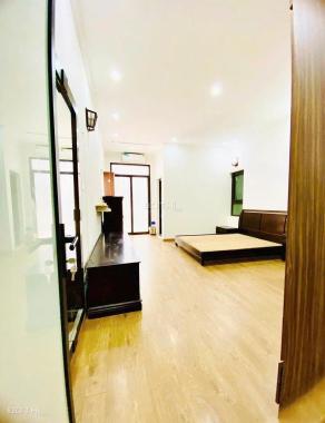 NHƯỢNG TÒA CHDV 8 TẦNG KHƯƠNG ĐÌNH – THANH XUÂN – FULL KHÁCH – CHỈ 40TR