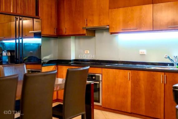 Bán nhà phố Trung Kính phân lô, đường ô tô tránh, 70m2, MT5m, nhỉnh 32 tỉ, chỗ đỗ xe ô tô ngày đêm